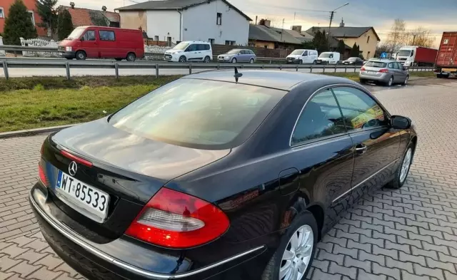 MERCEDES-BENZ CLK 