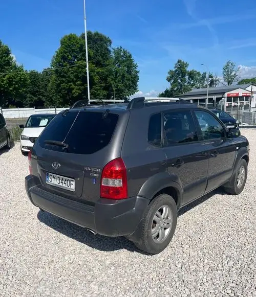 HYUNDAI Tucson 