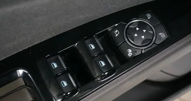 FORD Mondeo 2.0 EcoBlue Titanium