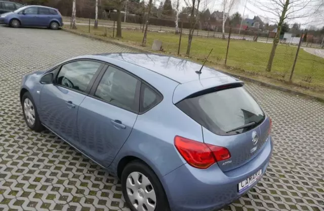OPEL Astra 