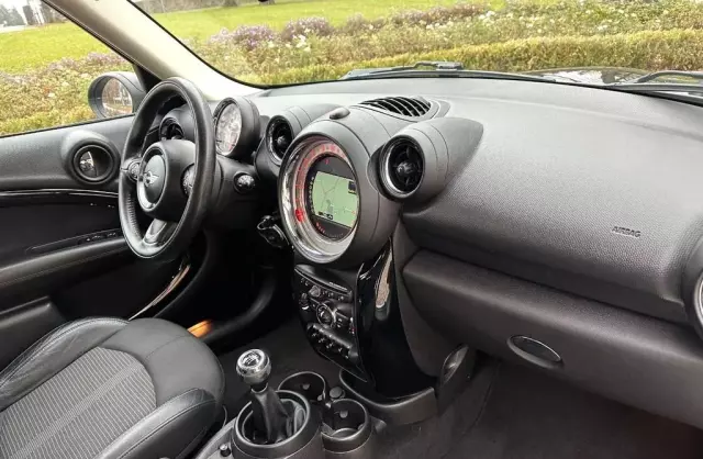 MINI  Mini Countryman 