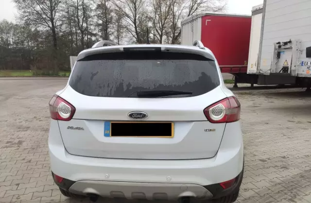 FORD Kuga 