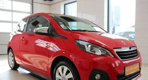 PEUGEOT 108 