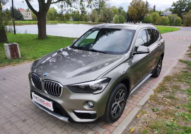 BMW X1 SDrive18d