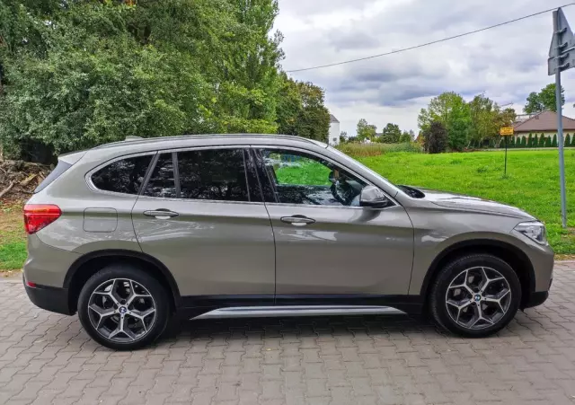 BMW X1 SDrive18d