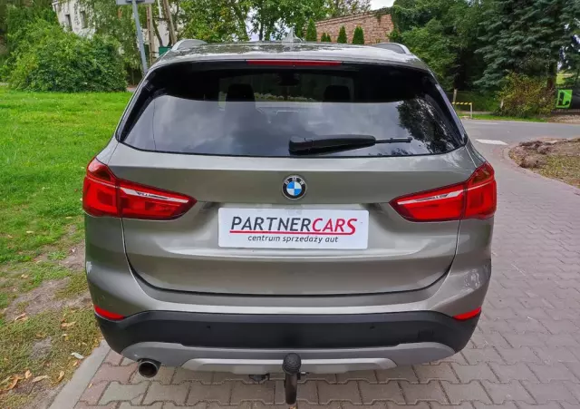 BMW X1 SDrive18d