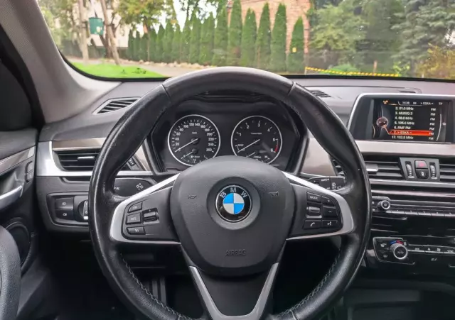 BMW X1 SDrive18d