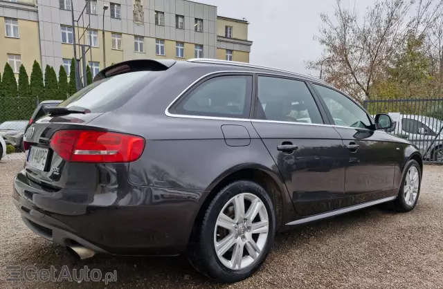 AUDI A4 2.0 TFSI (211 KM) quattro
