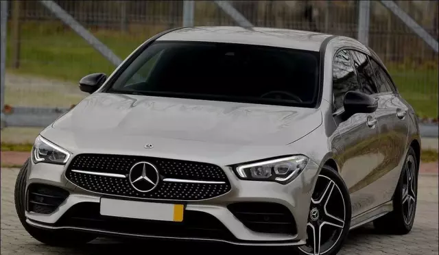 MERCEDES-BENZ Cla 