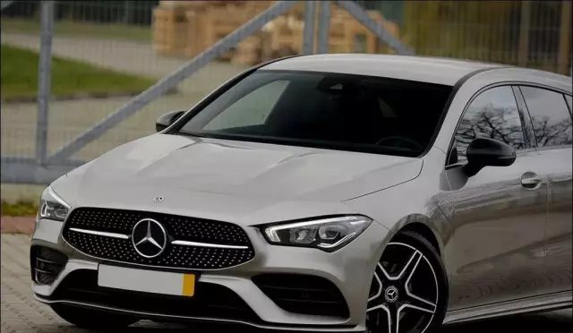 MERCEDES-BENZ Cla 