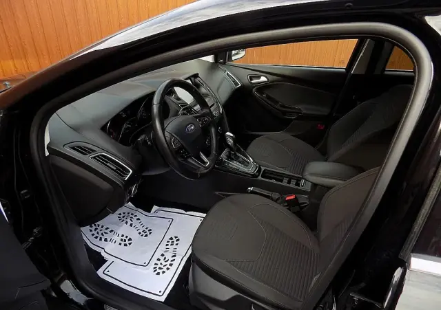 FORD Focus SW 1.0 EcoBoost Titanium ASS PowerShift