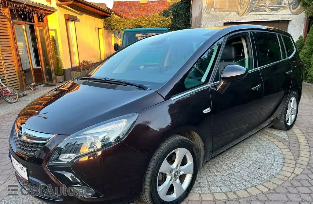 OPEL Zafira 