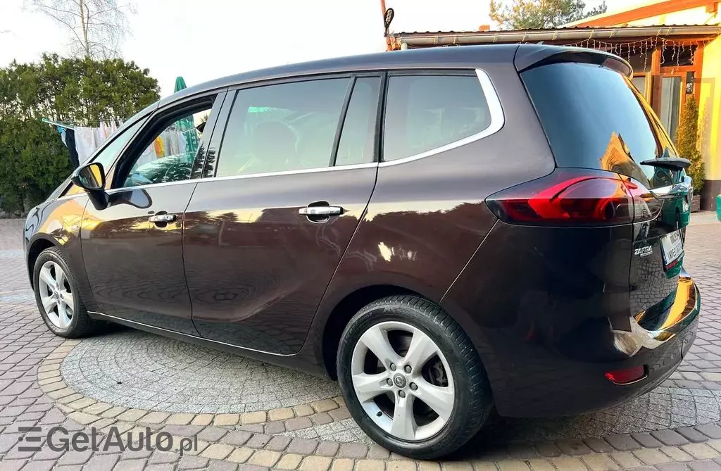 OPEL Zafira 