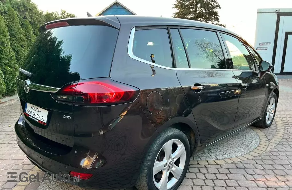 OPEL Zafira 
