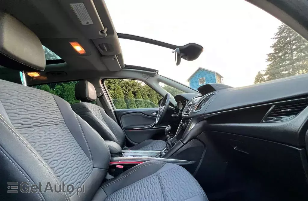 OPEL Zafira 