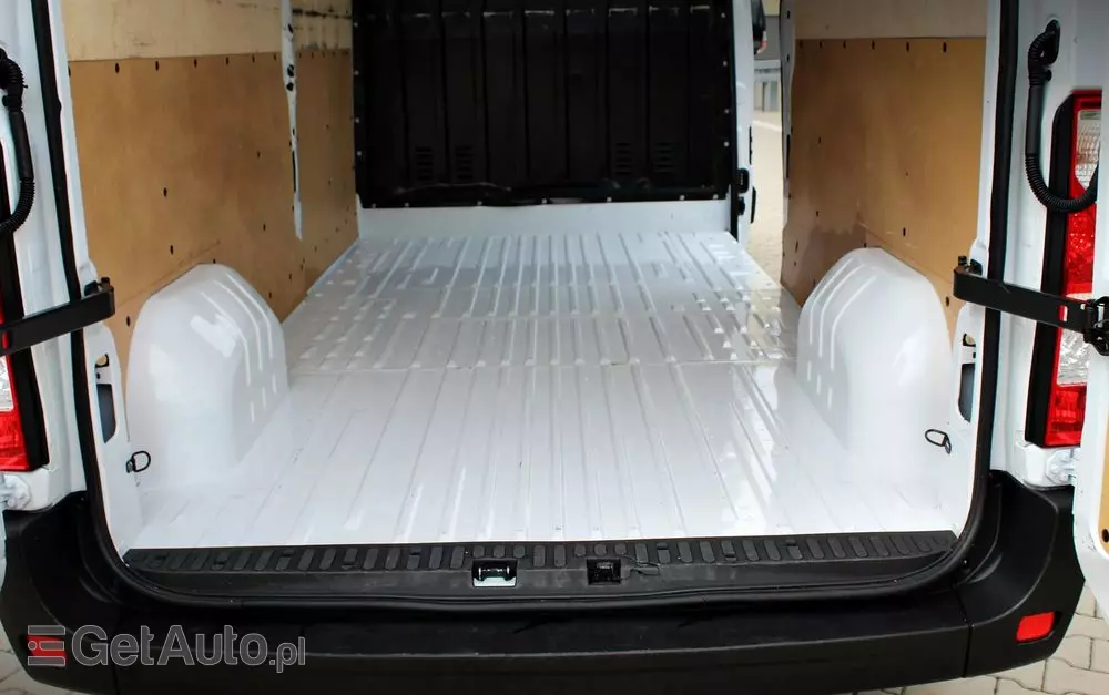 RENAULT Master L3H2 MAXI 