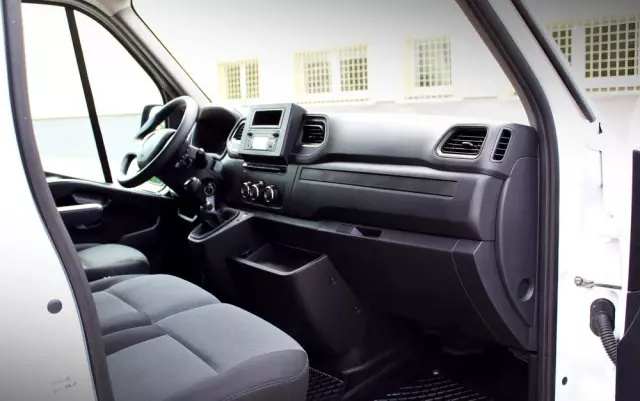 RENAULT Master L3H2 MAXI 