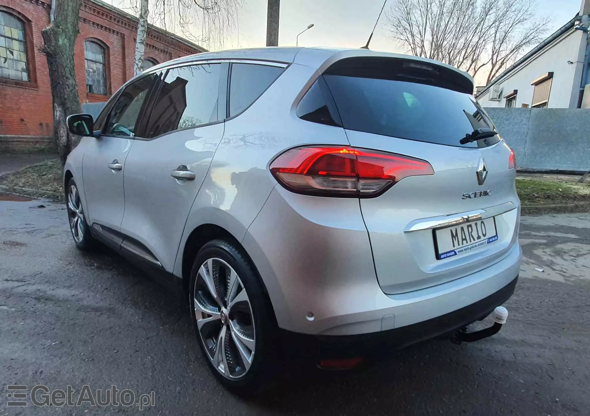 RENAULT Scenic ENERGY TCe 140 LIMITED