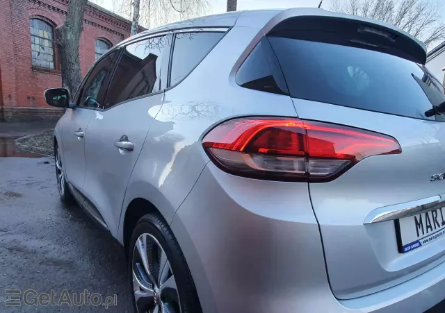 RENAULT Scenic ENERGY TCe 140 LIMITED