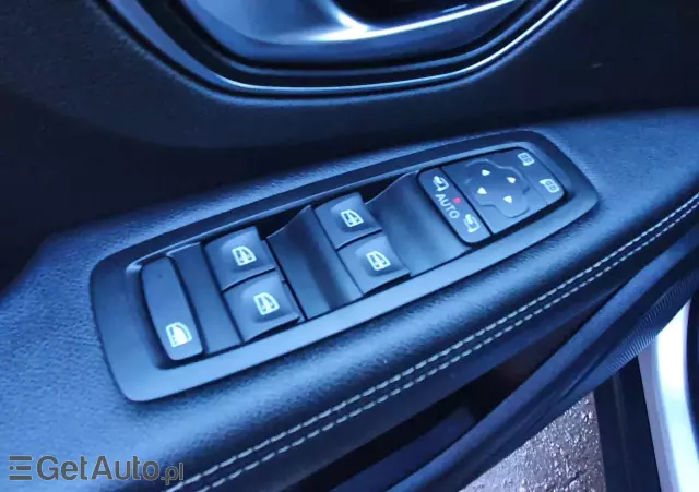 RENAULT Scenic ENERGY TCe 140 LIMITED