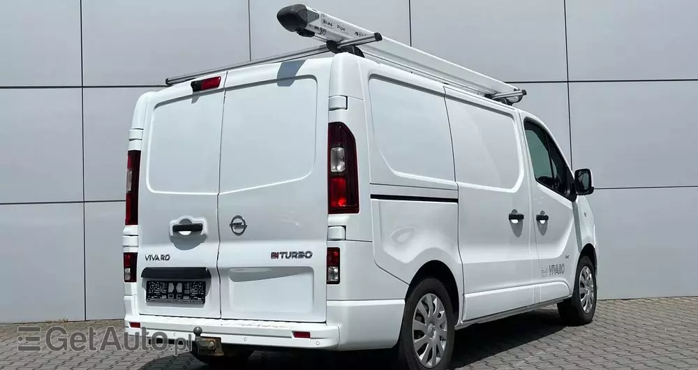 OPEL Vivaro 