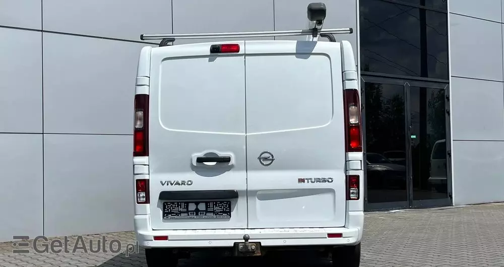 OPEL Vivaro 