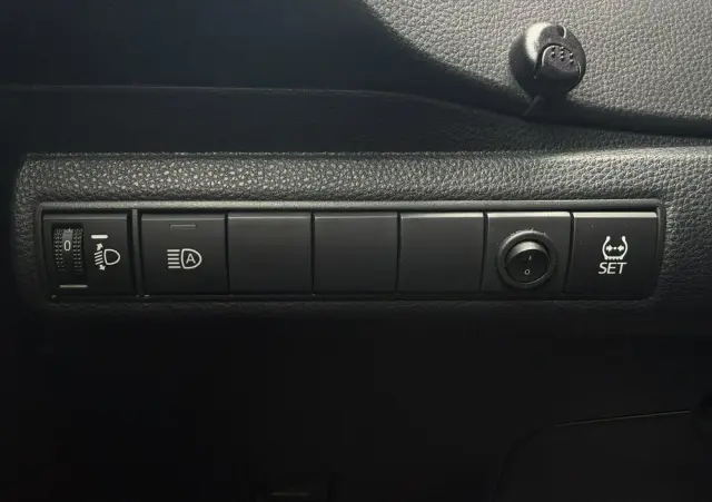 TOYOTA Corolla 1.5 Comfort MS