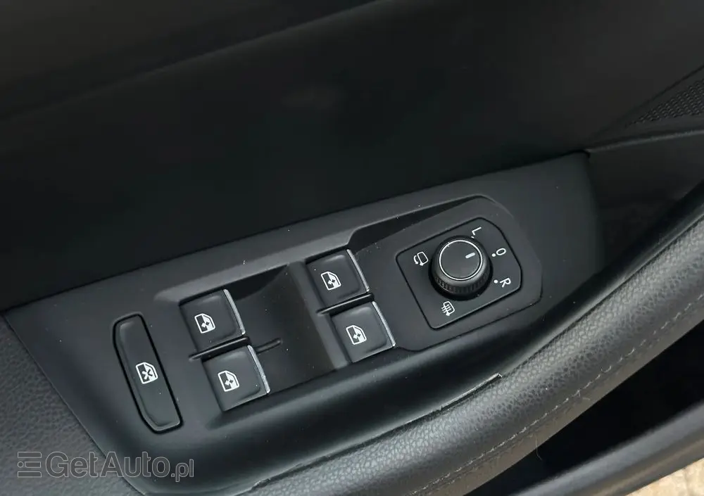 VOLKSWAGEN Passat Ver-1-5-tsi-evo-highline