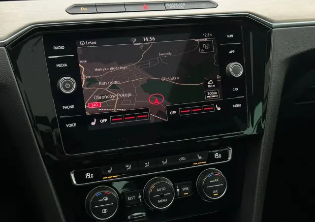 VOLKSWAGEN Passat Ver-1-5-tsi-evo-highline