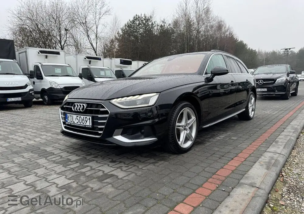AUDI A4 Avant 35 TDI S tronic advanced