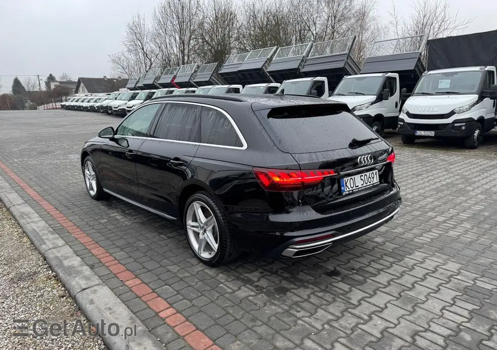 AUDI A4 Avant 35 TDI S tronic advanced