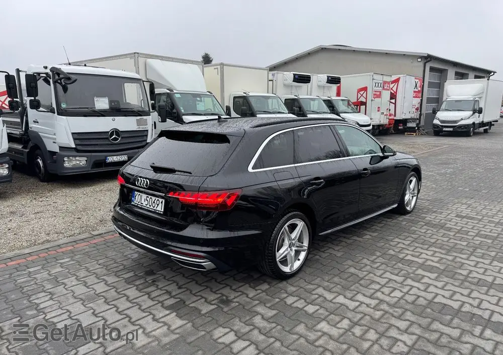 AUDI A4 Avant 35 TDI S tronic advanced