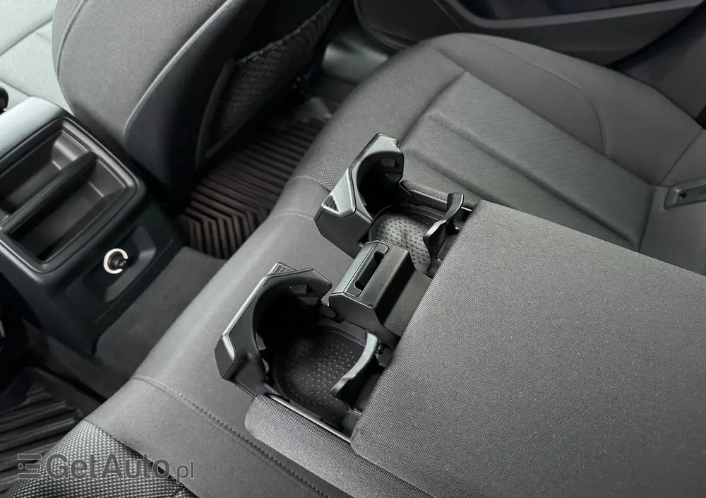 AUDI A4 Avant 35 TDI S tronic advanced