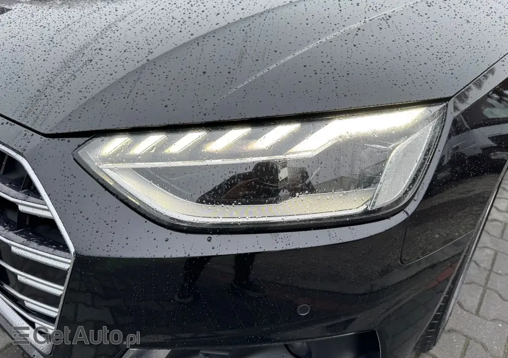 AUDI A4 Avant 35 TDI S tronic advanced