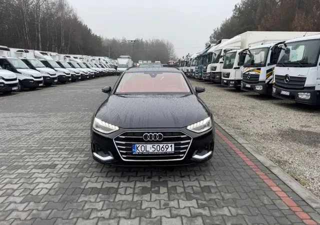 AUDI A4 Avant 35 TDI S tronic advanced