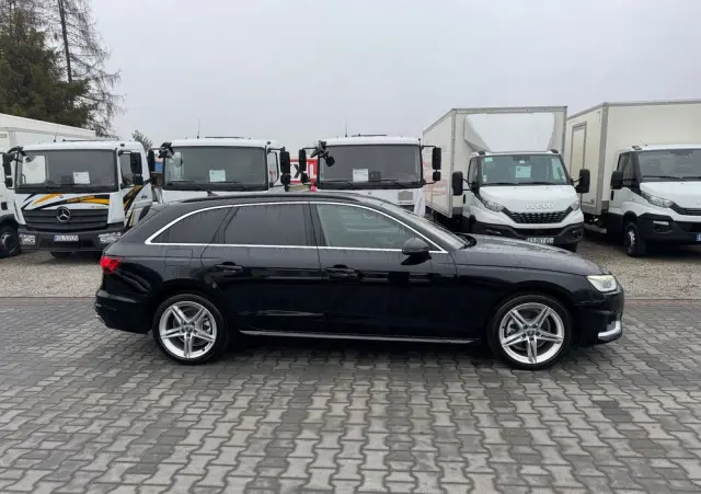 AUDI A4 Avant 35 TDI S tronic advanced
