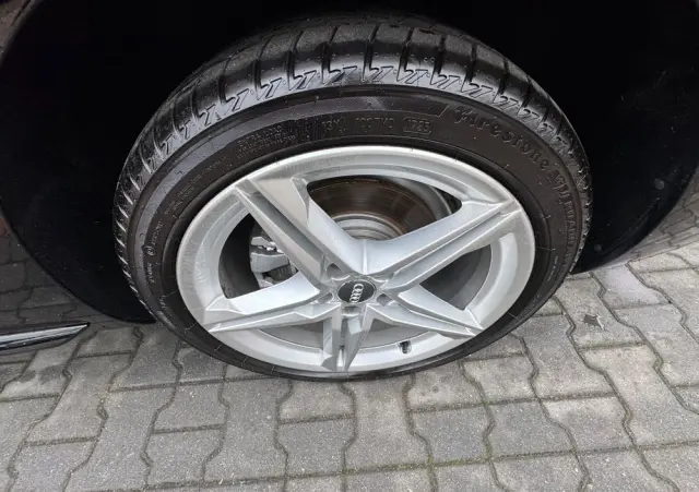 AUDI A4 Avant 35 TDI S tronic advanced