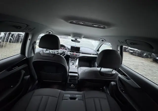 AUDI A4 Avant 35 TDI S tronic advanced