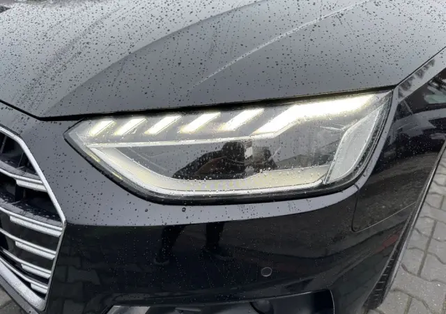 AUDI A4 Avant 35 TDI S tronic advanced