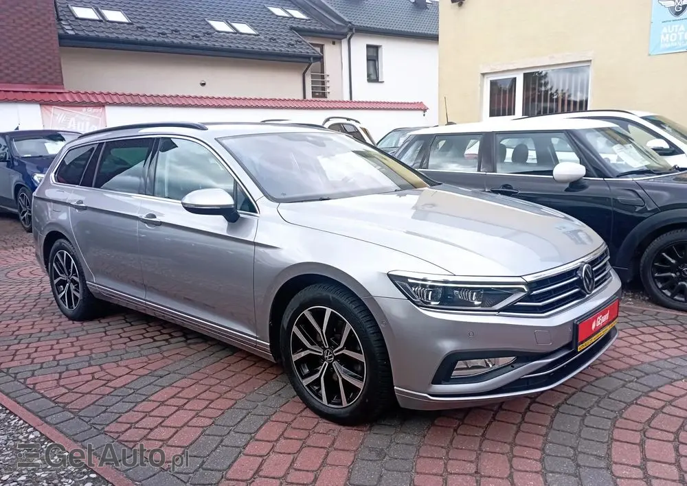 VOLKSWAGEN Passat Variant 2.0 TDI SCR Business Plus DSG