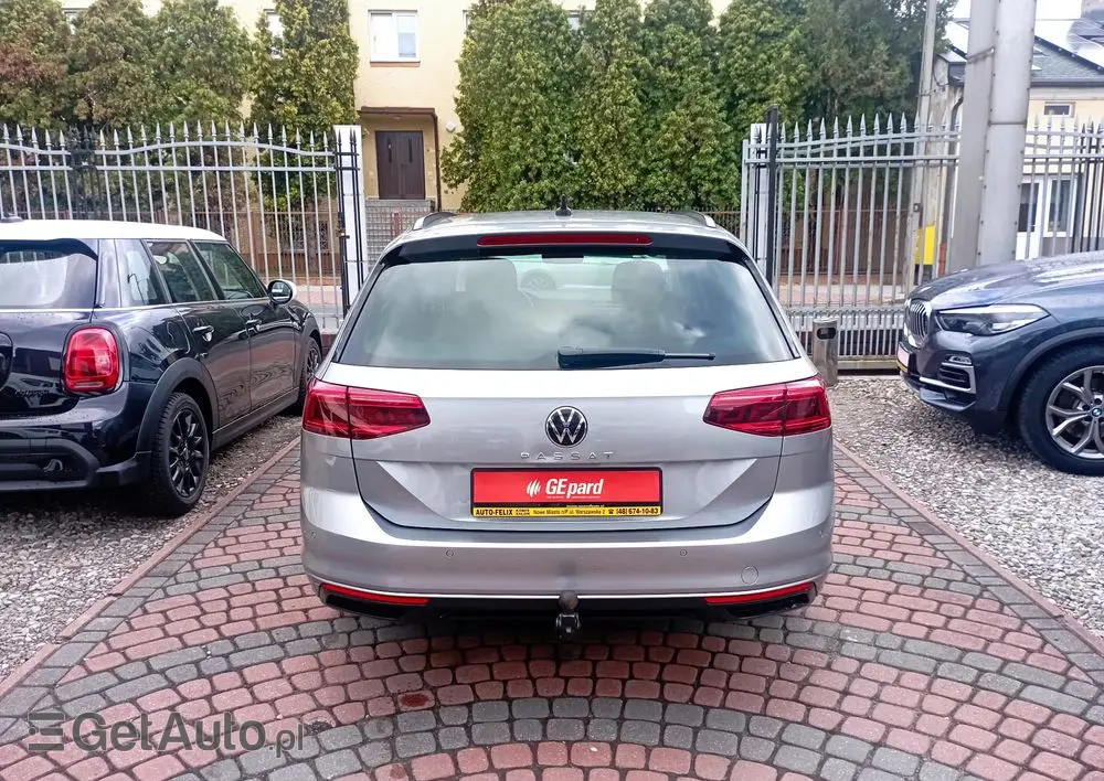 VOLKSWAGEN Passat Variant 2.0 TDI SCR Business Plus DSG