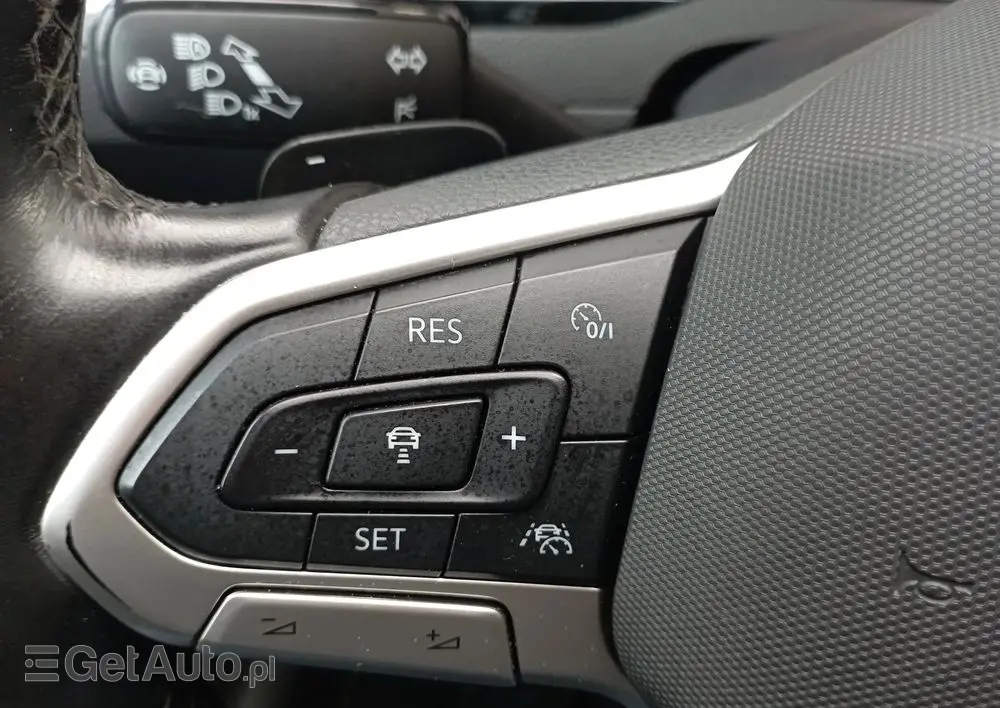 VOLKSWAGEN Passat Variant 2.0 TDI SCR Business Plus DSG