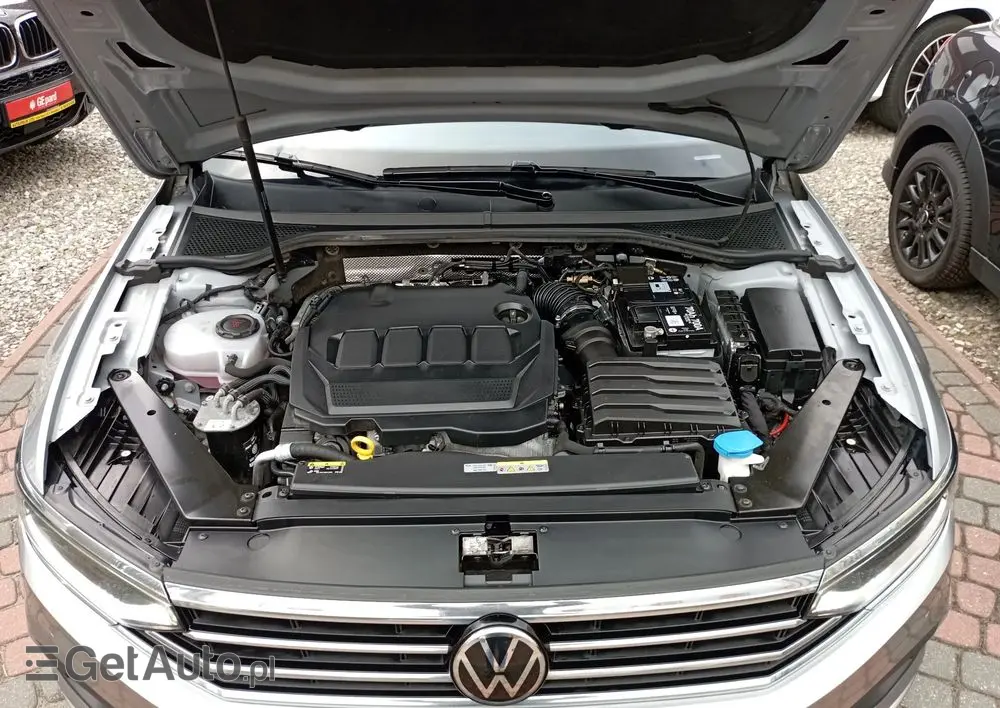 VOLKSWAGEN Passat Variant 2.0 TDI SCR Business Plus DSG