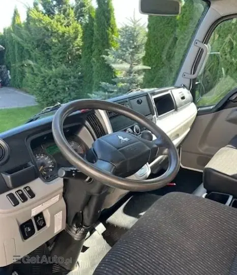 MITSUBISHI Canter Fuso 