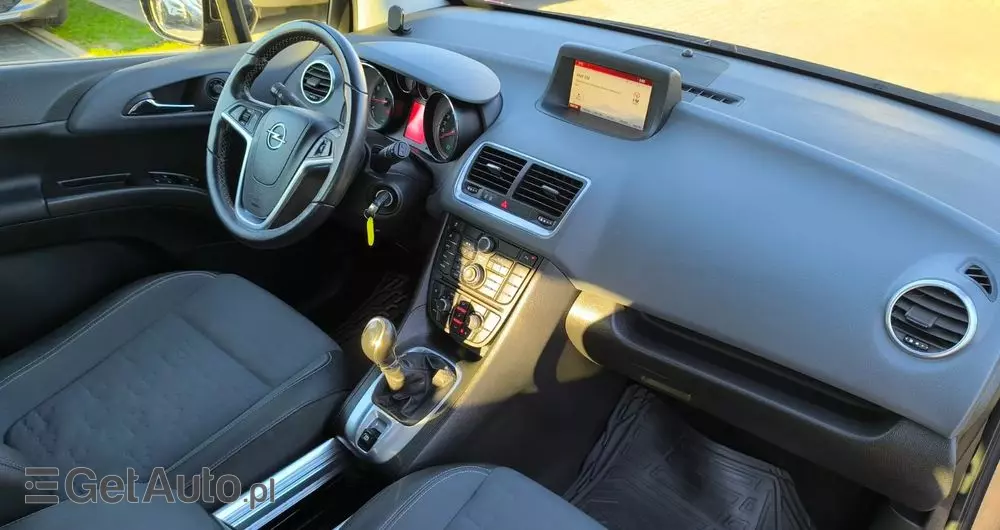 OPEL Meriva 1.4 T Cosmo