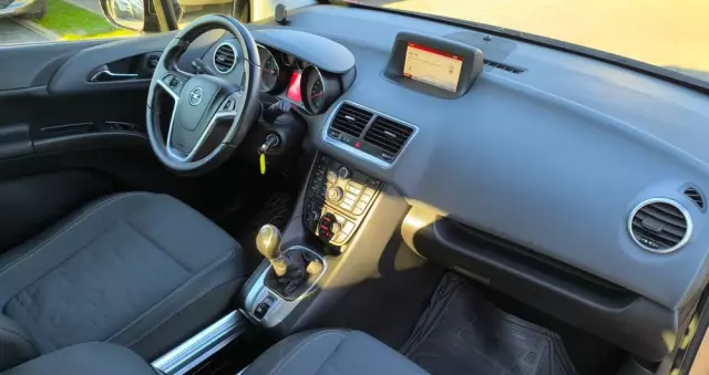 OPEL Meriva 1.4 T Cosmo
