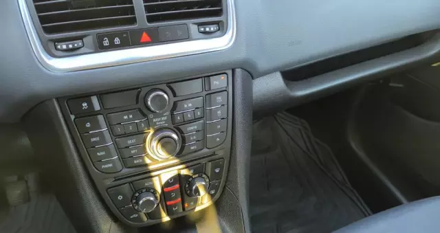 OPEL Meriva 1.4 T Cosmo