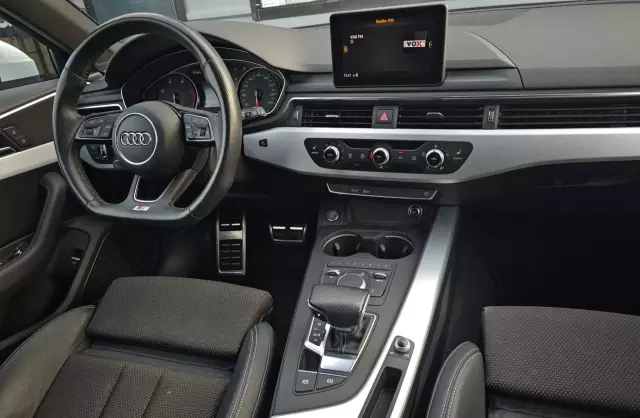 AUDI A4 2.0 TDI ultra (150 KM)