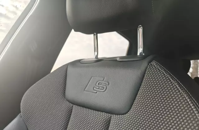 AUDI A4 2.0 TDI ultra (150 KM)