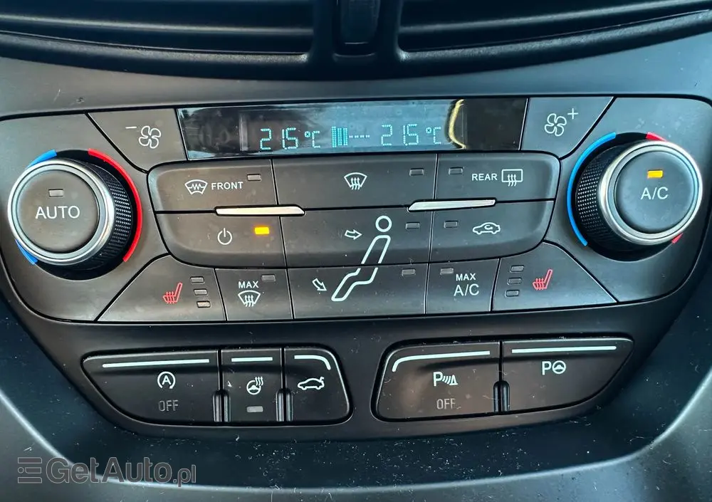 FORD C-MAX 2.0 TDCi Titanium ASS